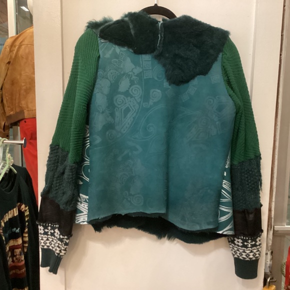 SHEARLING SHEEPSKIN green printed jacket - Picture 5 of 8